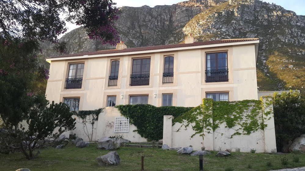 Bucaco Sud Guest House Bettyʼs Bay Exterior foto
